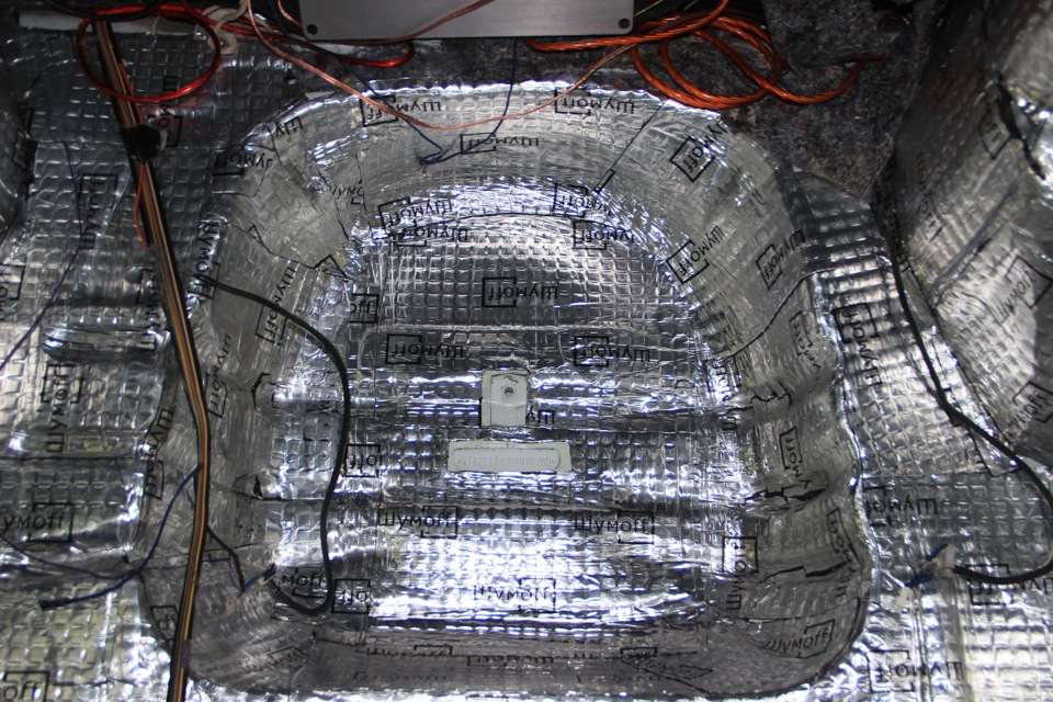 Шумоизоляция багажника ВАЗ 2114 Шумоизоляция багажника ВАЗ 2114